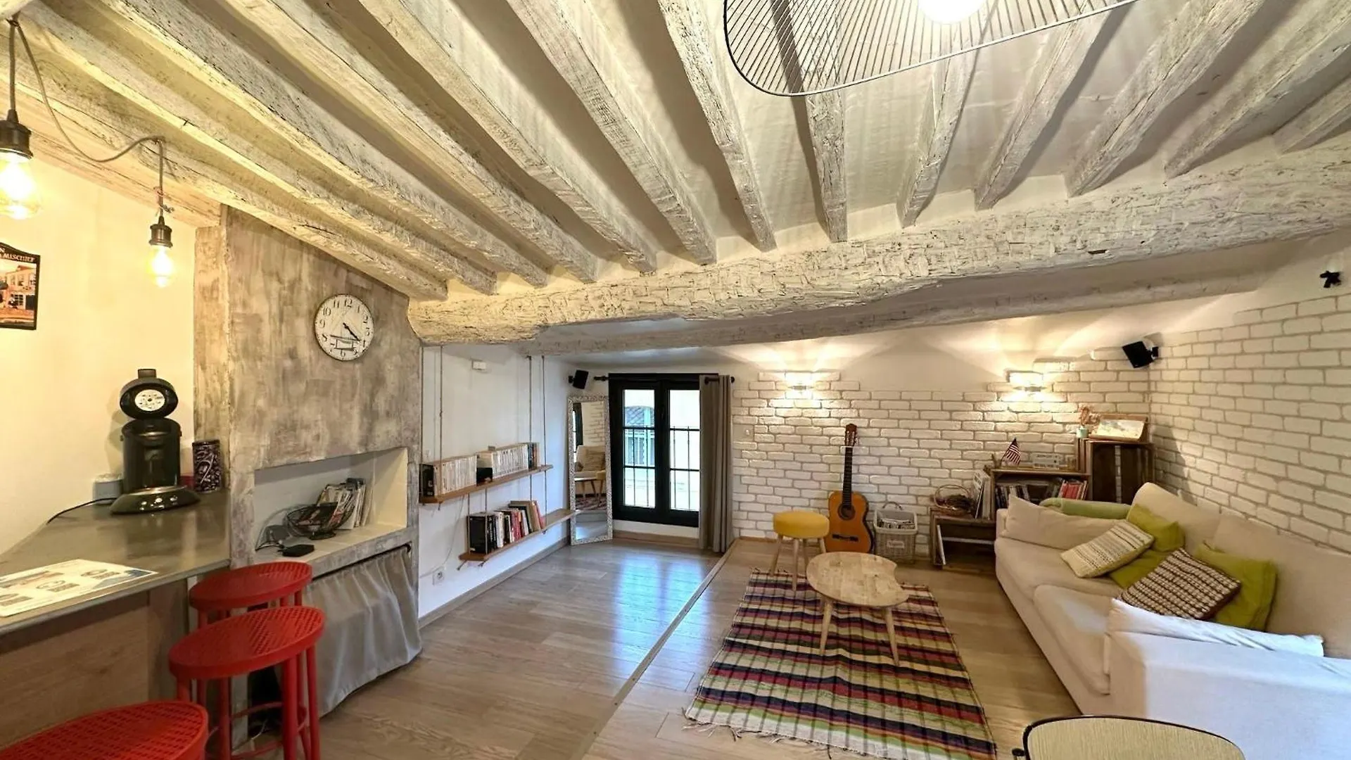 Toits Vieil Aix - Appartement De Charme Avec Terrasse D'Exception Centre Ville Historique Proche Cardeurs Et Mairie 普罗旺斯地区艾克斯 法国