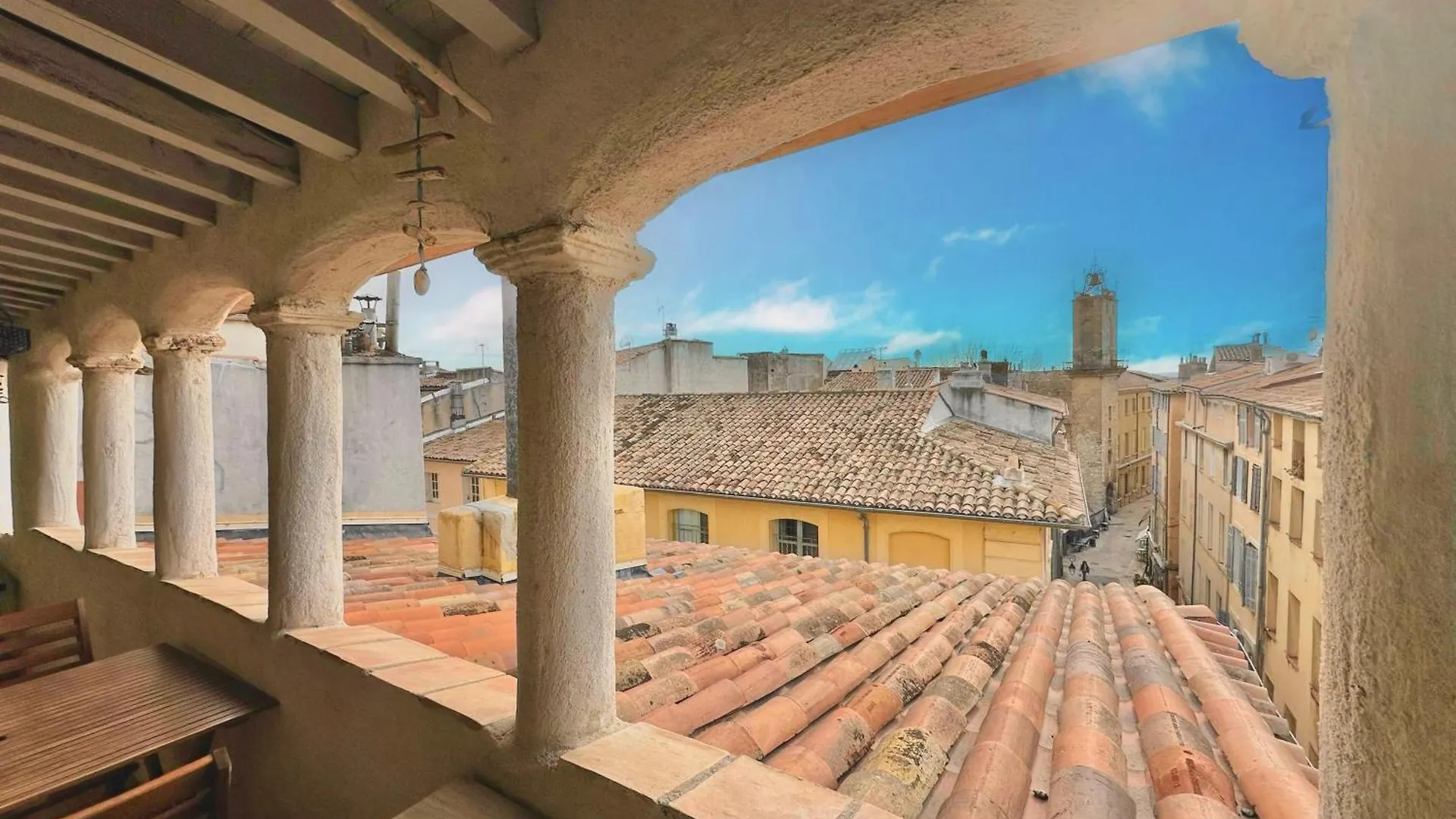 公寓 Toits Vieil Aix - Appartement De Charme Avec Terrasse D'Exception Centre Ville Historique Proche Cardeurs Et Mairie 普罗旺斯地区艾克斯